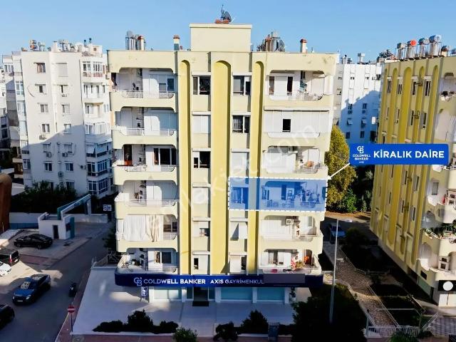 B. Onat'ta Site İçerisinde Ferah 3+1 Kiralık Daire