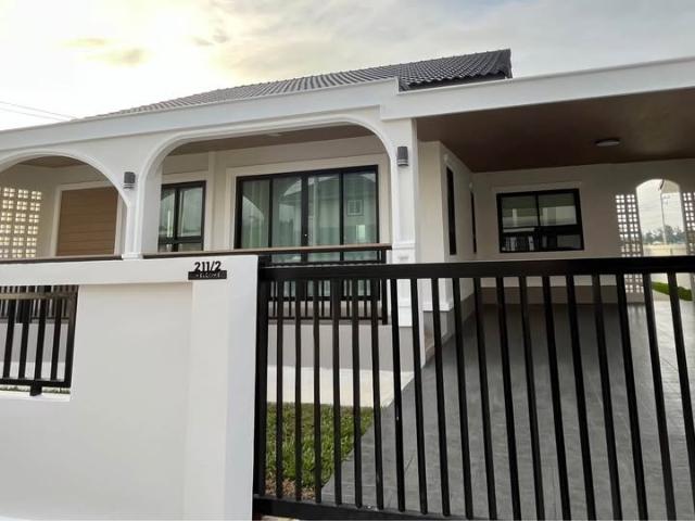 บ้านมินิมอล ทำเลทองดอยสะเก็ด ท่ารั้ว จองวันนี้รับของแถมจุใจ! ฟรีโอน/ฟรีประเมิน T. 063 6649