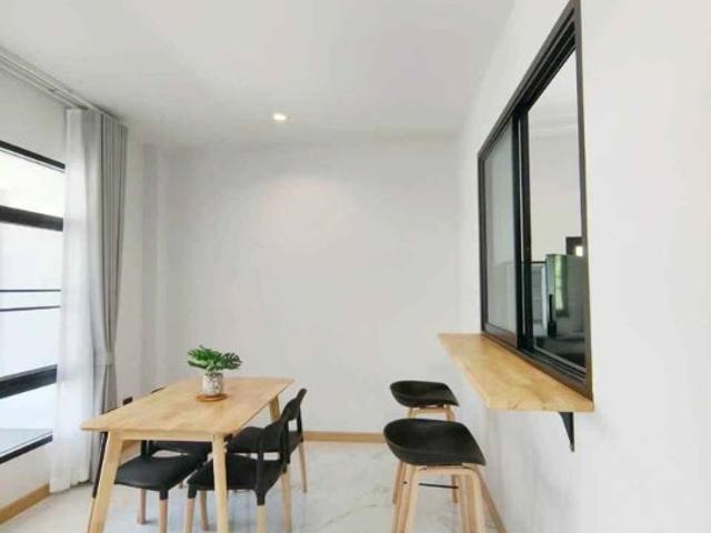 บ้านในหมู่บ้านเงียบสงบทำเลย่านเศรษฐกิจหลังกาดฝรั่ง #AHD H1167