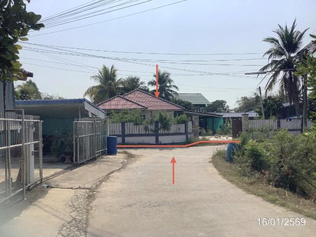 บ้านเดี่ยว 465 ตร.วา สรรคบุรี ชัยนาท 2.9M