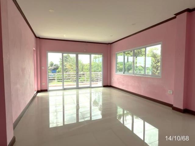 บ้านเดี่ยว 527 ตร.วา หนองบัว นครสวรรค์ 5.2M