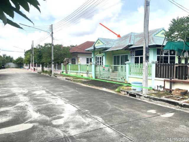 บ้านเดี่ยว 64 ตร.วา รวยยิ่ง เฟส 4 เมืองสุพรรณบุรี สุพรรณบุรี 2.5M