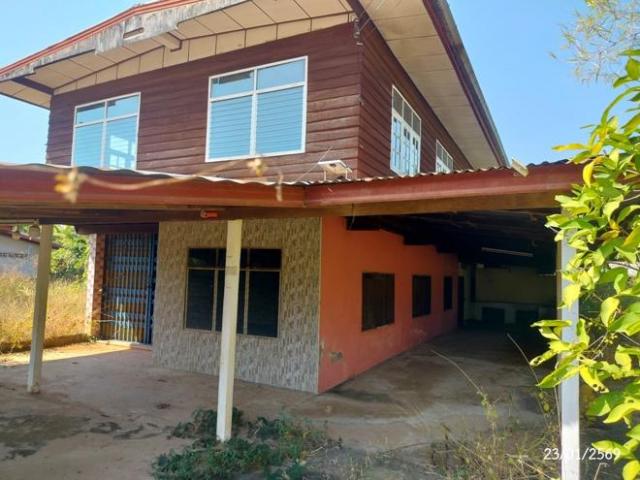บ้านเดี่ยว 270 ตร.วา สว่างแดนดิน สกลนคร 880,000