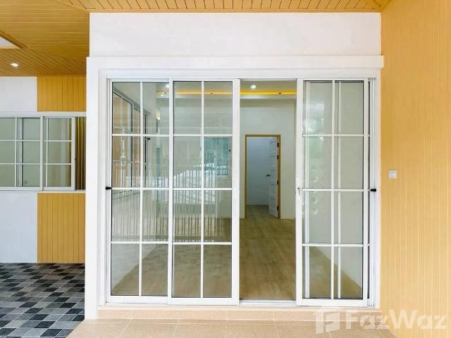 บ้านเดี่ยวให้เช่า 3 ห้องนอน ใน ตลาดใหญ่, ภูเก็ต 6713