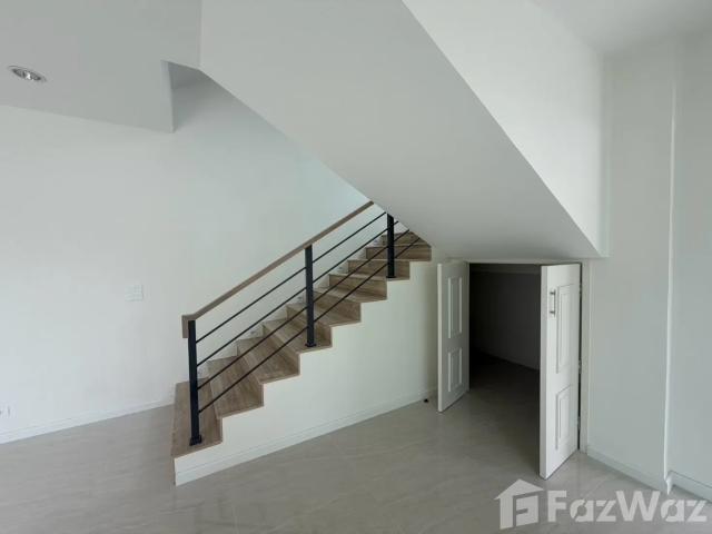 บ้านเดี่ยวให้เช่า 4 ห้องนอน ใน บางซื่อ, กรุงเทพมหานคร 6738