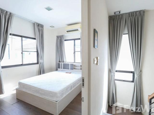 บ้านเดี่ยวให้เช่า 4 ห้องนอน ใน บางไผ่, กรุงเทพมหานคร 6817