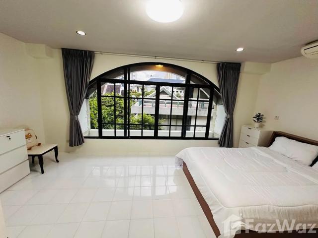 บ้านเดี่ยวให้เช่า 4 ห้องนอน ใน คลองเตยเหนือ, กรุงเทพมหานคร 6792