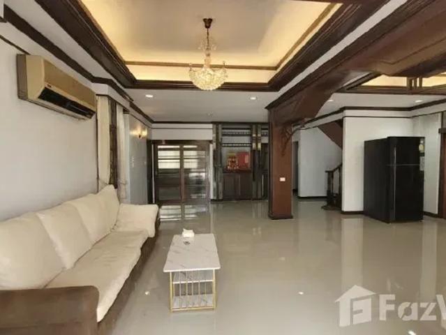 บ้านเดี่ยวให้เช่า 4 ห้องนอน ใน คลองสาน, กรุงเทพมหานคร 1132