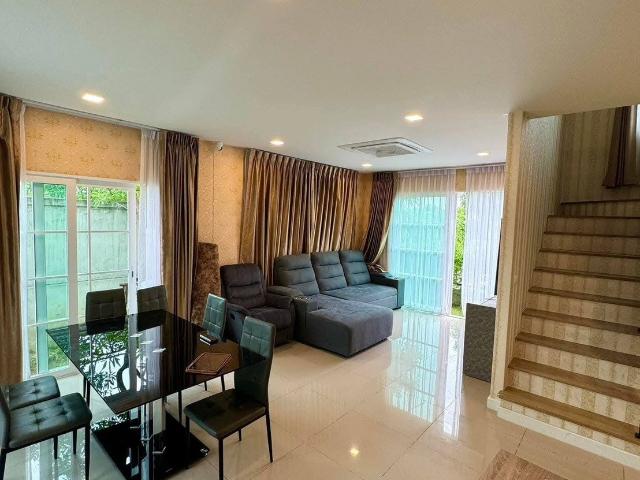 บ้านเดี่ยวให้เช่า โครงการ Prestige Future – Rangsit 4 ห้องนอน 3 ห้องน้ำ พร้อมเฟอร์นิเจอร์ครบชุด ทำเลศักยภาพ ใกล้ Future Park Rangsit