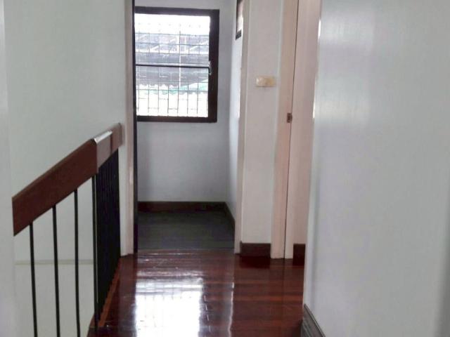 #บ้านเดี่ยวให้เช่า ลาดพร้าว 64 ทำเลดี เดินทางสะดวก เหมาะสำหรับอยู่อาศัยหรือทำโฮมออฟฟิศ มี 3 ห้องนอน | 2 ห้องน้ำ | จอดรถ 2 คัน | แอร์ 4 เครื่อง