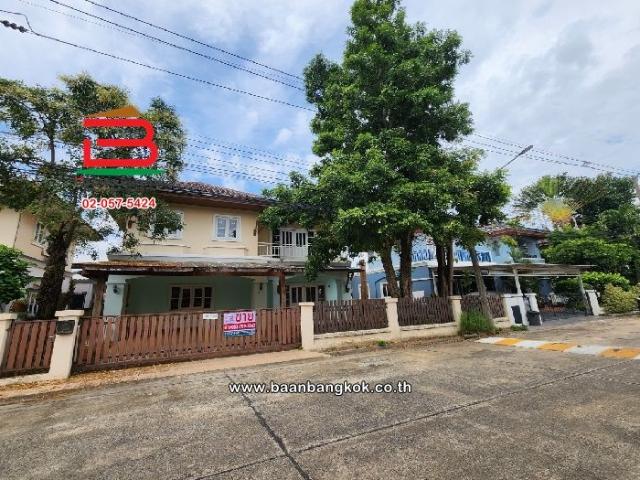 บ้านเดี่ยว โครงการ สโรชาการ์เด้นวิว หทัยราษฎร์ ลำลูกกา เนื้อที่ 72 ตารางวา ใกล้ตลาดมารวย อำเภอลำลูกกา จังหวัดปทุมธานี