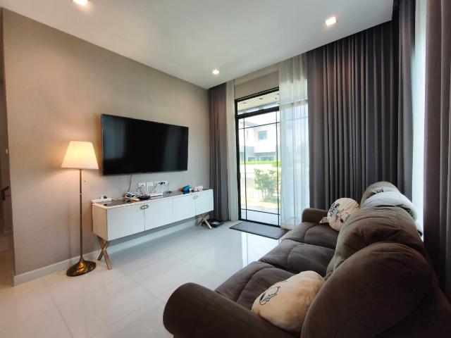 บ้านเดี่ยว ไลฟ์บางกอก บูเลอวาร์ด ราชพฤกษ์ รัตนาธิเบศร์แอดไลน์ @194btrsr