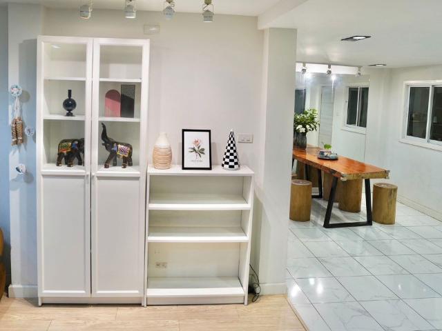 บ้านเดี่ยวสไตล์ญี่ปุ่น มินิมอลมูจิ โซนวงแหวนรอบสาม อ.หางดง ใกล้โรงเรียนนานาชาติ เฟอร์นิเจอร์และเครื่องใช้ไฟฟ้าครบ พร้อมเข้าอยู่ SW001654