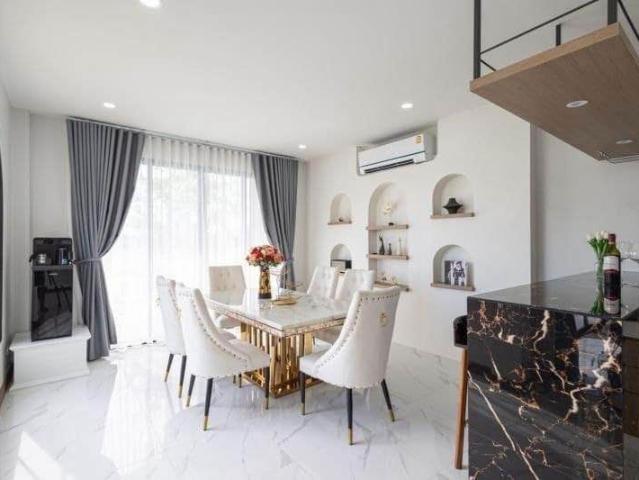 บ้านเดี่ยว ส่วนตัว กลางทุ่งนา 4ห้องนอน 3ห้องน้ำ