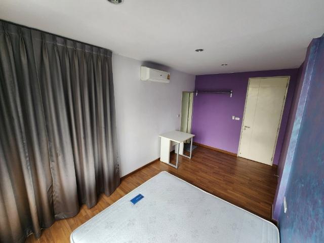 บ้านดีไซน์น่ารัก ใกล้ส่วนกลาง วิวสวน ใกล้รถไฟฟ้าศรีรัช! HAUS 35