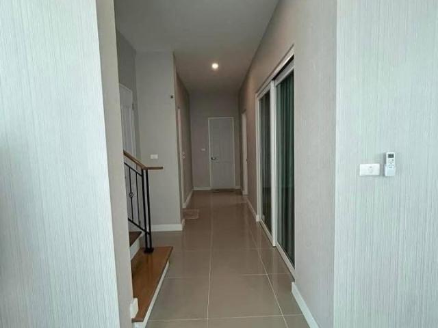 บ้านให้เช่าพร้อมเข้าอยู่ หมู่บ้านแกรนดิโอ เพชรเกษม 81 บ้านใหม่
