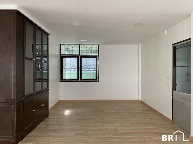 บ้านให้เช่า Rare Item ฝั่งธน! รีโนเวทใหม่ทั้งหลัง House area Charan Sanitwong 4นอน 80ตร.ว. 50k ใกล้ MRT จรัญฯ 13 แค่ 400 ม