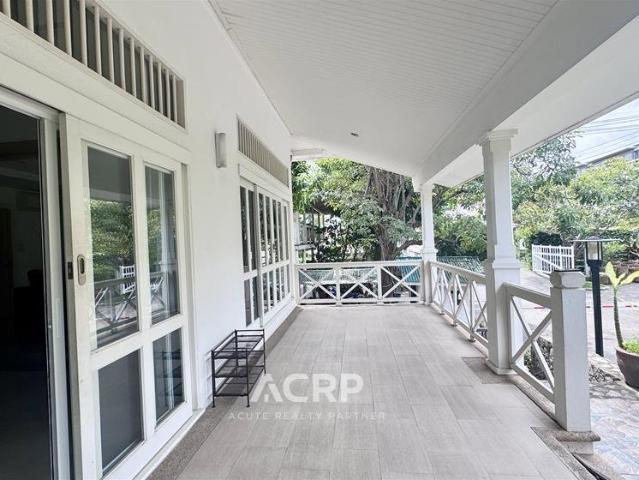 บ้านหรูติดทะเลหัวหิน โครงการบ้านเฉลียงลม หัวหิน รหัส 00160