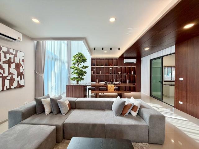 บ้านสไตล์ญี่ปุ่น Modern Zen ใกล้ทะเลบางแสนศิลามูระ Type B | Single House 222 ตร.ม. | 3 นอน 4 น้ำ | 2 จอด