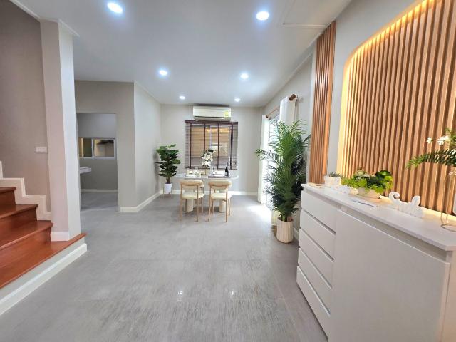 บ้านแต่งใหม่ สวยสด ทำเลดี บ้านฟ้าปิยรมย์ พรีเมียร์ พาร์ค เฟส10 ลำลูกกาคลอง 6 บึงคำพร้อย ปทุมธานี เลขที่ 65/321 ซอย9 หันหน้าทิศเหนือ