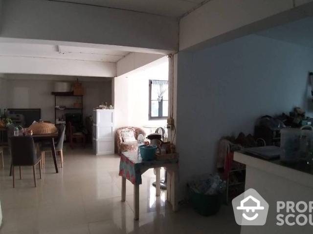 บ้าน 2 ห้องนอน ใน ป่าแดด ID 1302