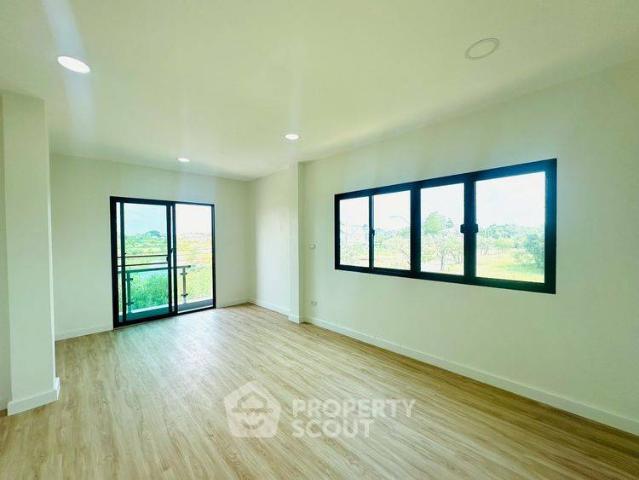 บ้าน 3 ห้องนอน ใน บางปลา ID 2966