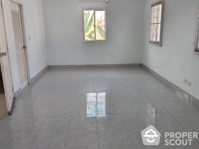 บ้าน 3 ห้องนอน ใน ลำผักชี ID 2097