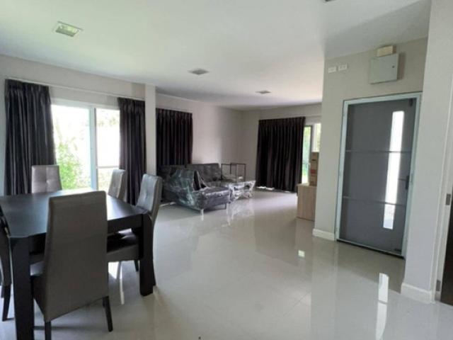 บ้าน 3 ห้องนอน ใน สันกลาง ID 1512