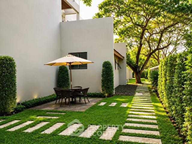 บ้าน 3 ห้องนอน ขายพร้อมเลี้ยงสัตว์ The Royal Golf & Country Club ใกล้สนามบินสุวรรณภูมิ ID 2885