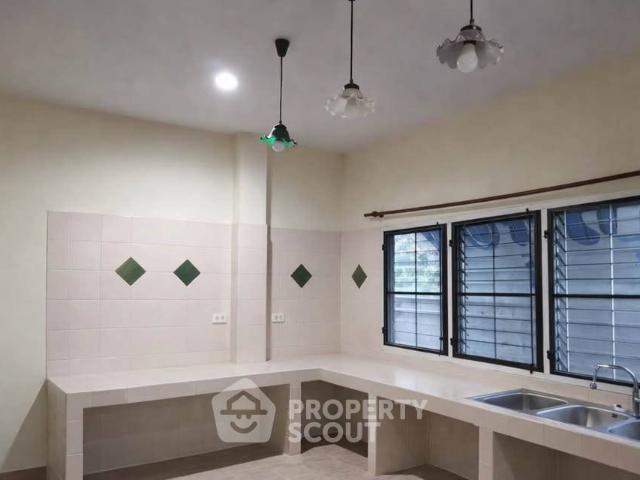 บ้าน 3 ห้องนอน ใกล้ เมืองหัวหิน ID 2737