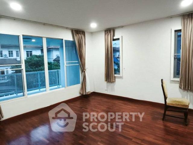 บ้านเช่า 3 ห้องนอน โครงการ บ้านกลางกรุง เดอะไนซ์ รัชวิภา ใกล้จตุจักร ID 2833