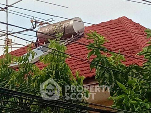 บ้าน 3 ห้องนอน ที่ หมู่บ้าน ลภาวัน 14 ใน บางรักพัฒนา ID 2147