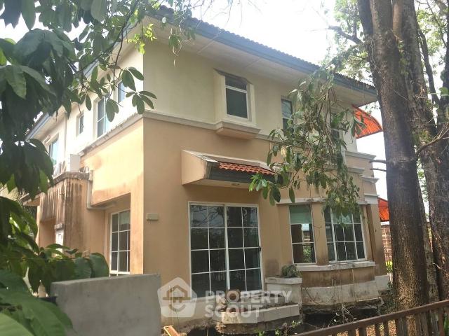 บ้าน 3 ห้องนอน ที่ ปาริชาต สุวินทวงศ์ ใน ลำผักชี ID 1326