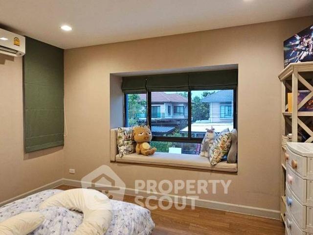 บ้าน 4 ห้องนอน ใน บางศรีเมือง ID 1773