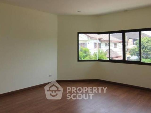 บ้าน 4 ห้องนอน ใน บางไผ่ ID 1615