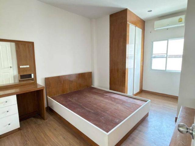 บ้าน 4 ห้องนอน ใน สันทรายน้อย ID 3307