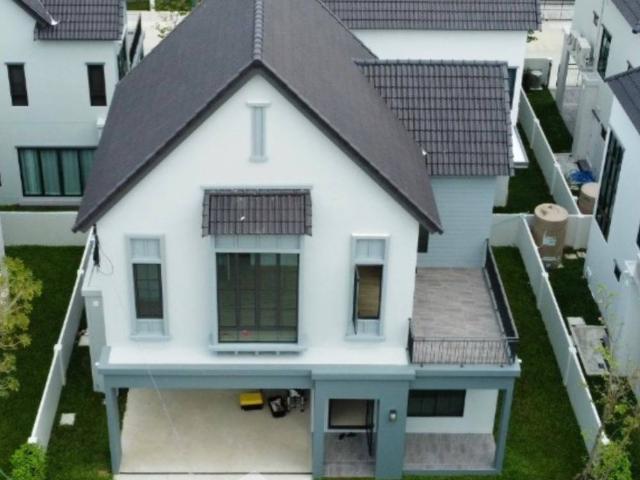 บ้าน 4 ห้องนอน ขาย ที่ ศรัณสิริ ประชาอุทิศ 90 ใกล้ พระสมุทรเจดีย์ ID 1446