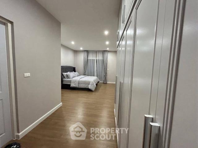บ้าน 4 ห้องนอน ที่ แกรนดิโอ เพชรเกษม 81 ใน หนองค้างพลู ID 2874