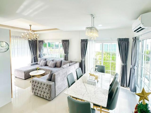 บ้าน 4B4B โกลเด้น นีโอ สุขุมวิท ลาซาล สุขุมวิท 113 161 ตร.ม. *เช่า 85,000 บาท เฟอร์ครบ พร้อมอยู่
