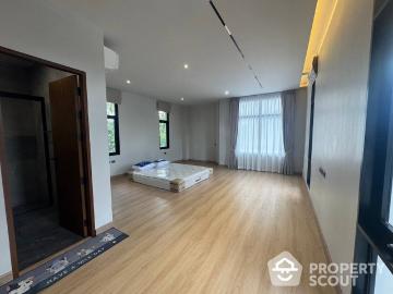 บ้าน 5 ห้องนอน ใน วัดประดู่ ID 2009