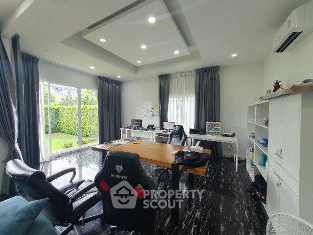 บ้าน 5 ห้องนอน ขาย Centro Watcharapol โอเงิน สายไหม กทม. ID 2418