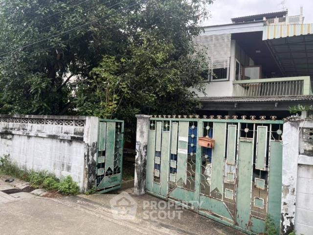 บ้าน 6 ห้องนอน ขายใกล้ MRT ท่าพระ 300 ม. วัดท่าพระ ID 1480