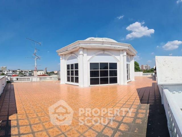 บ้าน 7 ห้องนอน ขาย 860 ตร.ม. แขวงจันทรเกษม เขตจตุจักร ID 2773
