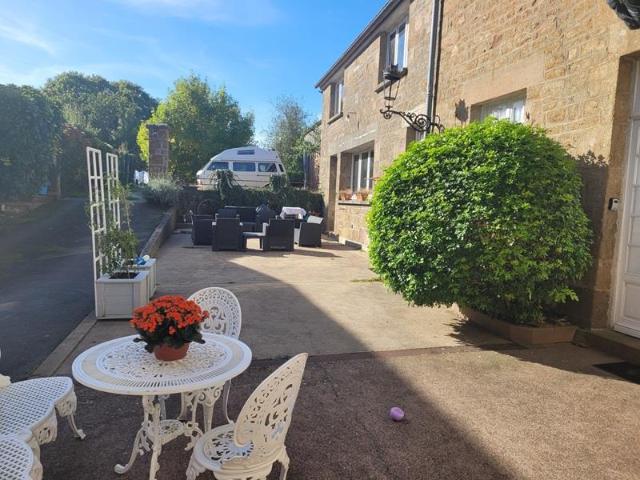 B&B, gite et boutique propriété de caractère 229m² Passais