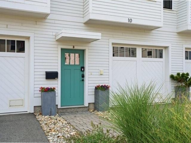 B Berkley Rd Unit B, Hull, Condo For Sale