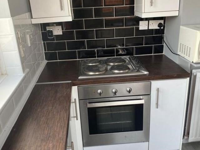 B Blackpool Road, Fulwood, Preston PR2, 3 bed flat to rent, £498 pppm | PrimeLocation