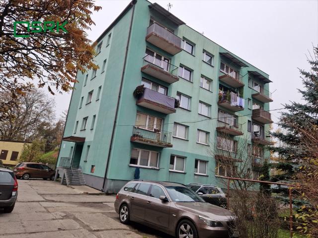 3 pokojowe mieszkanie 48 m2 z piwnicą i udziałem w gruncie