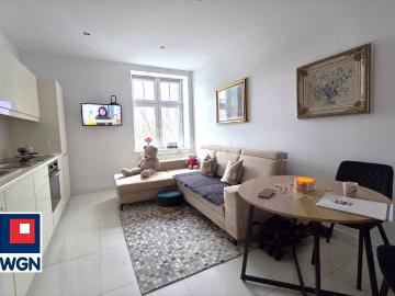 Inwestycyjna kamienica 300 m2 z najemcami w centrum Będzina