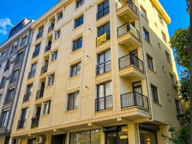 B.evler Yayla Feritselimpaşa Caddesine Yakın 2 Yıllık Binada 2+1