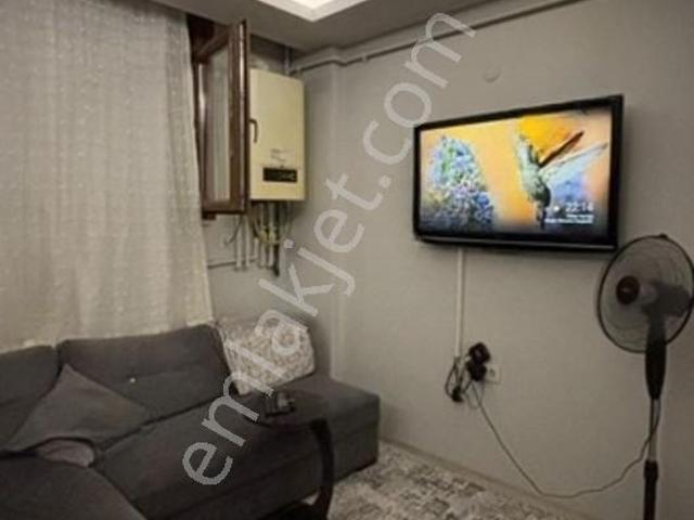B.evler Yenibosna Çobançeşme Mah.satılık 2+1 Bahçekatı Daire